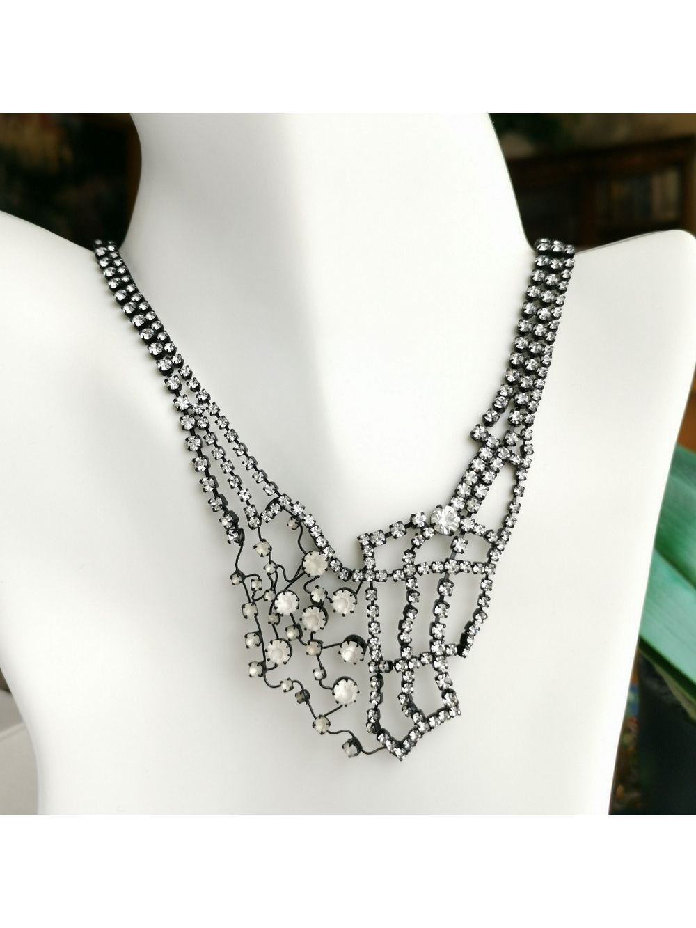 Vintage Czech Crystal Necklace Abstract